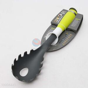 Wholesale Popular Product Wheel Rim Handle Spaghetti Spoon