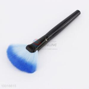 Wholesale High Quality New Arrival Black Handle Dark Big Blue Hairbrush <em>Makeup</em> <em>Brush</em>