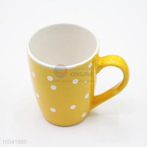 High Quality White Dotted Ceramic Cup/Ceramic Mug