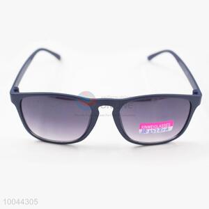 Wholesal Blue Color Fashion PC Sunglasses