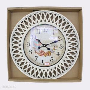 New design plastic wall clock with flower pattern