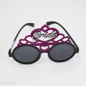 Purple crown shaped plastic glasses/glasses for party