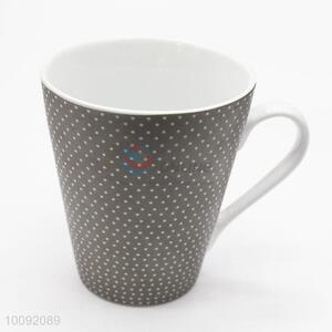 New design with the convenient cup base ceramic cup