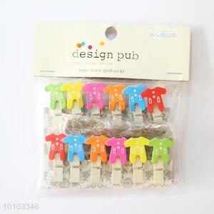 Nice Cloth Design Decoration Wooden Clip Set