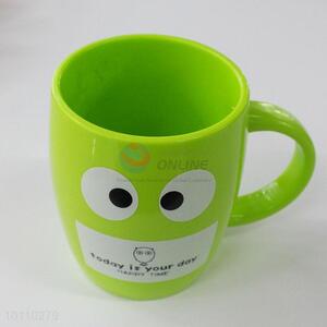 Eco friendly wear-resistant plastic cup