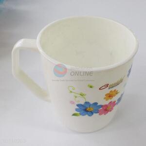 Wholesale welcomed lovely plastic cup