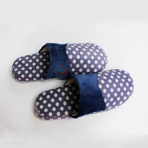 Good Quality Household Warm Slipper with Dot