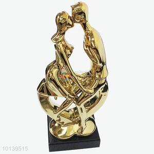 Wholesale kissing figure article ceramic craft