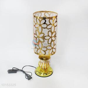 Hotel Room Decorative Golden Flower Bedside Lamp