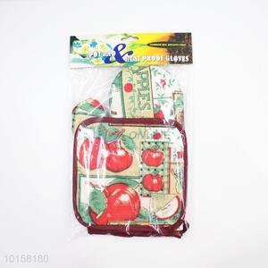 Beautiful Apples Printed Heat Proof Gloves