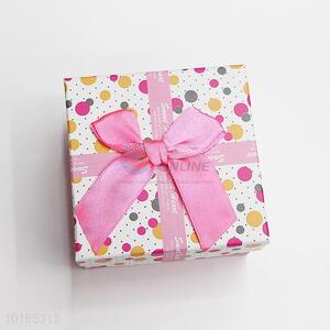 Lovely Square Gift Packaging Kraft Paper Box for Promotion