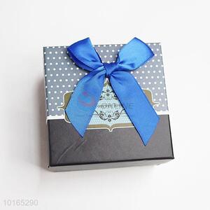 Fashion Style Jewelry Paper Gift Box in Square Shape