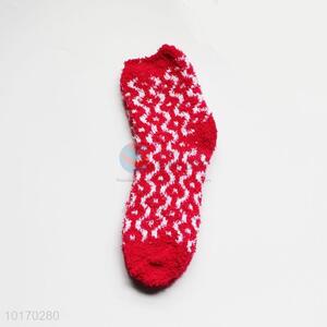 Wholesale Nice Red Polyester Socks for Keeping Warm