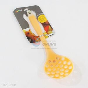 Promotional custom kitchen use silicone leakage ladle