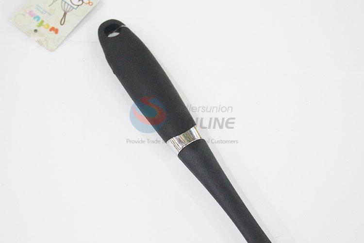 Hot sale black plastic leakage ladle/cooking tools