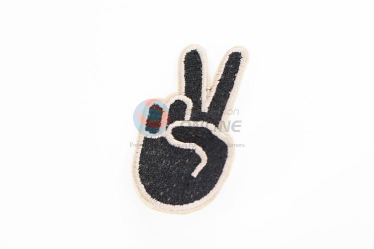 Promotional popular custom embroidery badge brooch