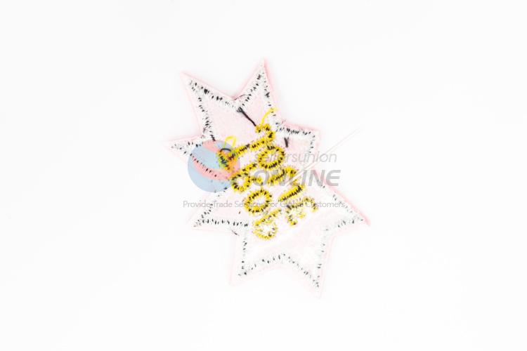 Wholesale promotional cheap embroidery badge brooch