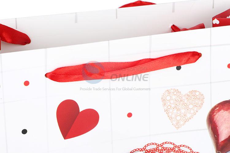 Wholesale Red Heart Printed Gift Bag/Paper Packing Bag for Sale