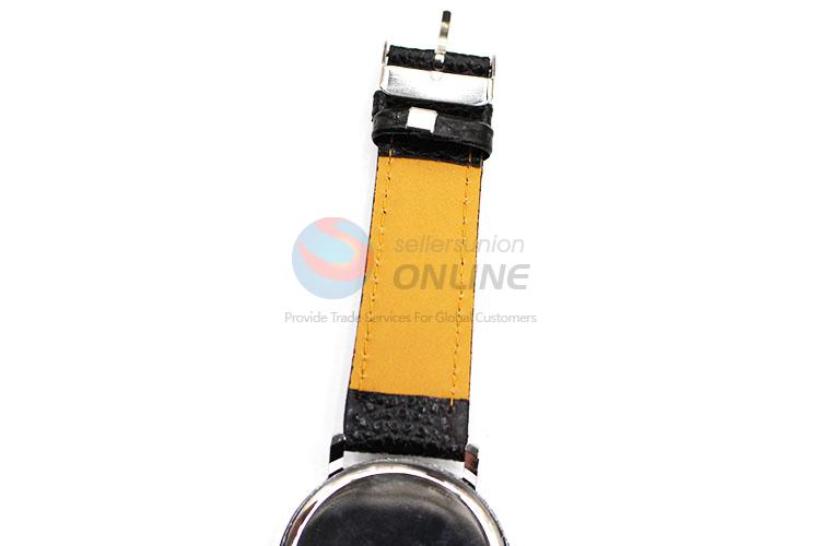 Classic Black Wrist Watch with Leathern Watchband for Sale