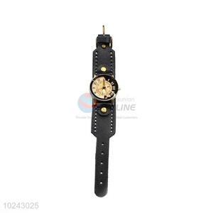 Wholesale Supplies Wrist Watch with Leathern Watchband for Sale