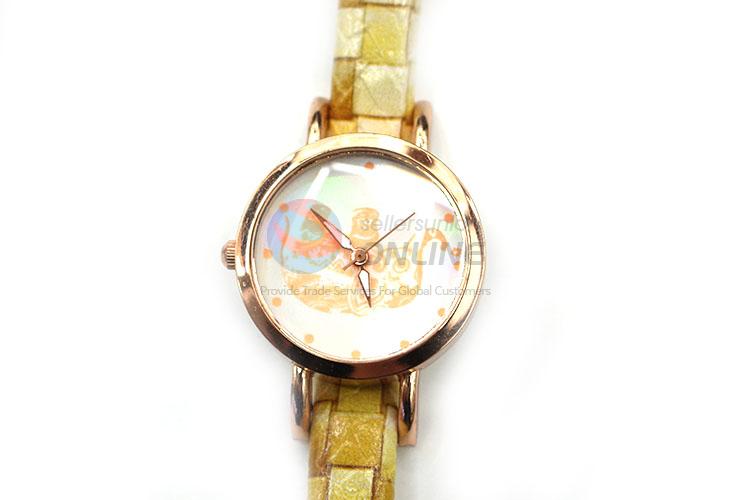 Good Quality Yellow Wrist Watch with Leathern Watchband for Sale