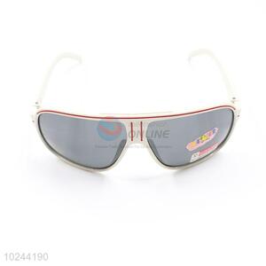 Made In China White Frame Sunglasses For Children