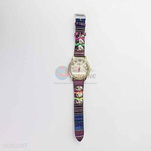 Wholesale Casual Bracele Watch For Girls/Fashion Quartz Wristwatch