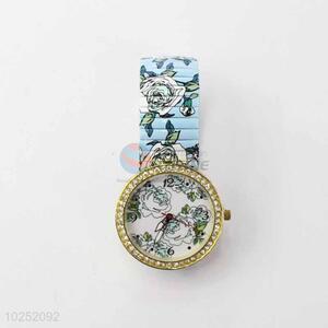 Rose Pattern Casual Bracele Watch For Girls/Fashion Quartz Wristwatch