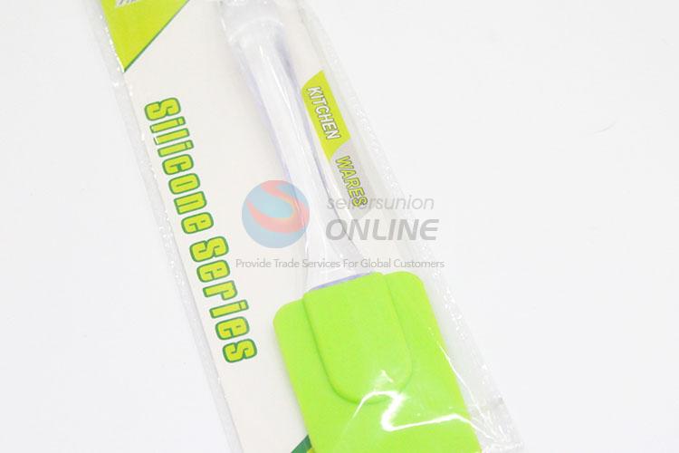 Wholesale simple style green silicone scraper