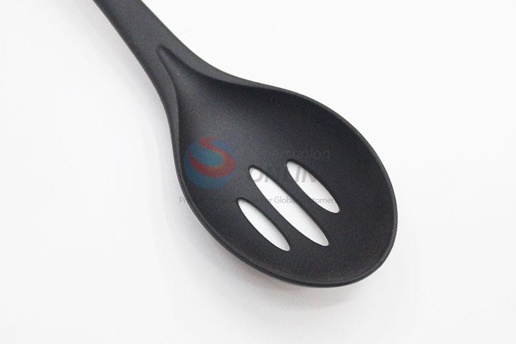 Low price cool black leakage ladle