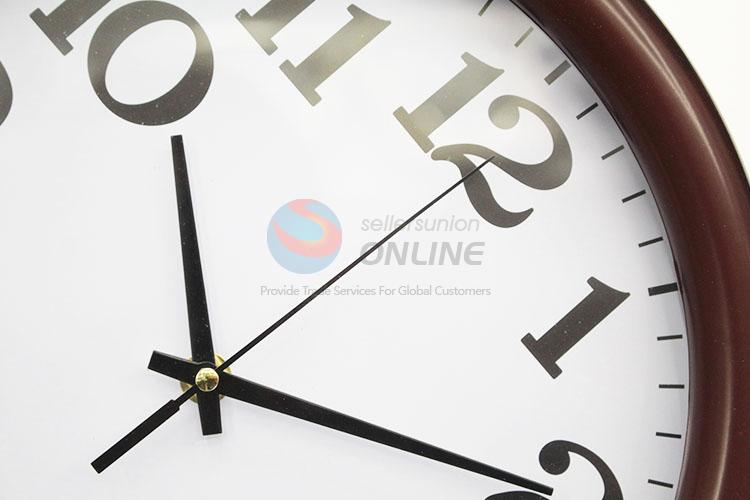 Round Design Plastic Wall Clock Home Decoration