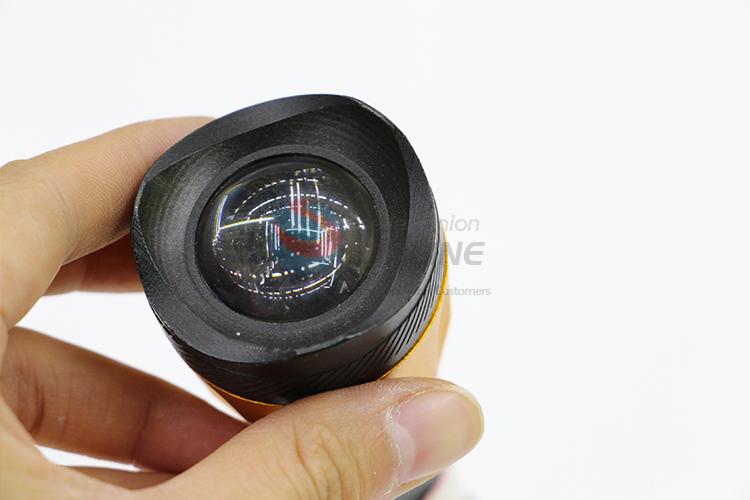 Popular Wholesale 
Aluminum Alloy Rechargeable Flashlight