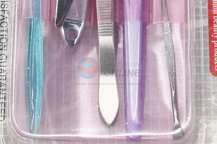 High Quality Cosmetic Manicure Set Nail Clipper/ Cuticle Pusher/ Eyebrow Tweezers/ Comb/ Earpick