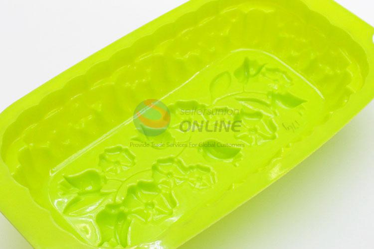 Good quality low price flower cake mould