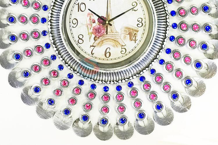 Customized cheap newest metal art lagre wall clock