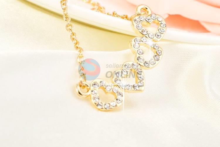 Fancy delicate top quality heart short necklace