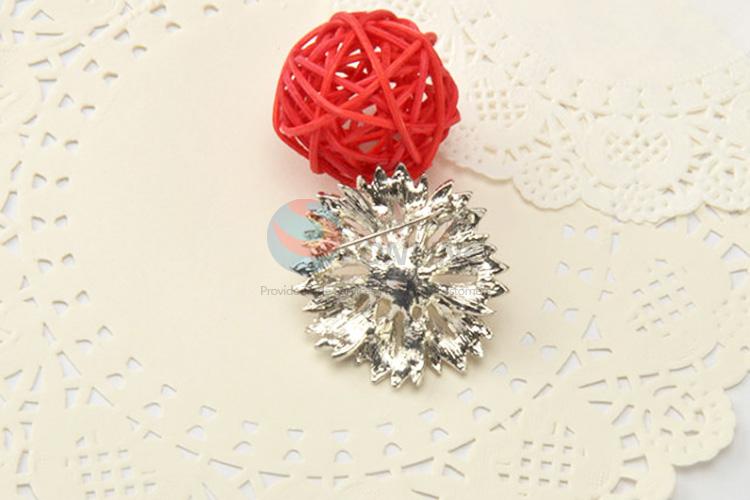 Fancy design new arrival pearlbrooch