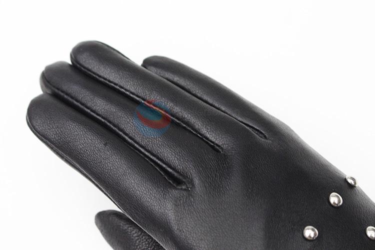 Hot selling new arrival women winter warm gloves with rivets