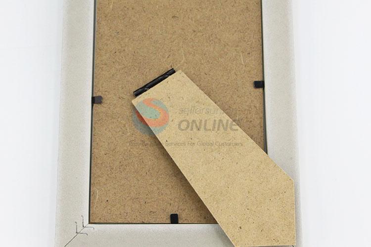 Hot-selling low price photo frame