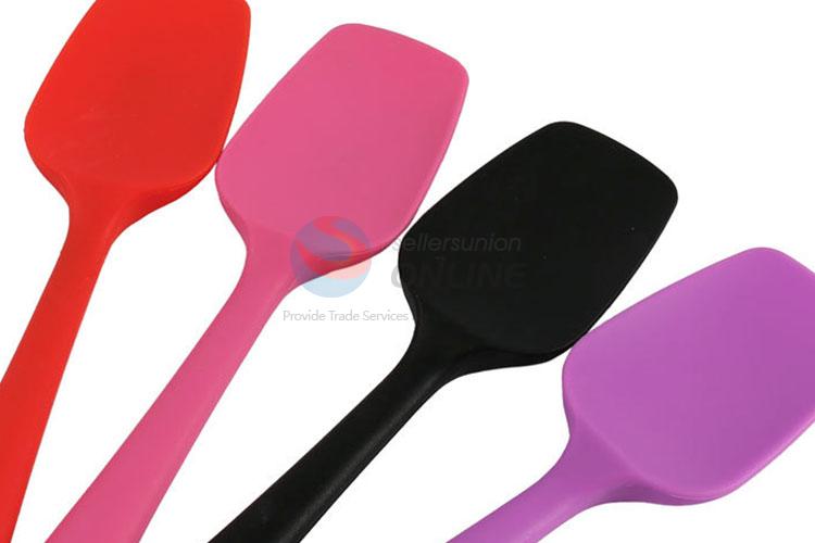 Recent design hot selling silicone scraper