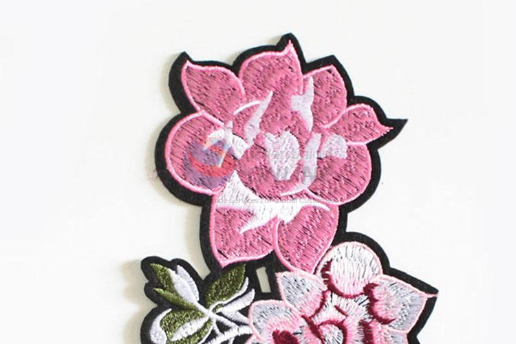 Wholesale Popular DIY Exquisite Flower Embroidered Sew On Patch