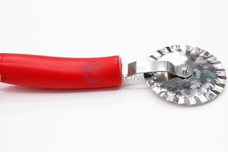 China Manufacturer Creative Fluted Wheel Pizza Knife