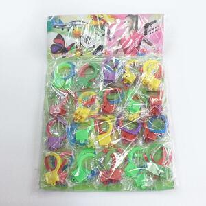 Creative design plastic handcuffs