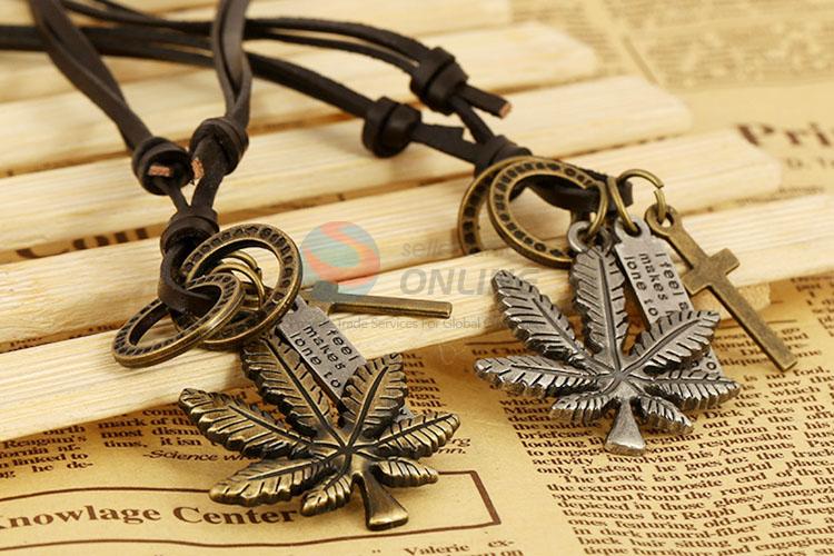 Popular Retro Style Maple Leaf Pendant Leather Necklace