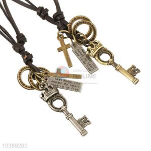 Creative Zinc Alloy Key Shape Pendant Fashion Necklace