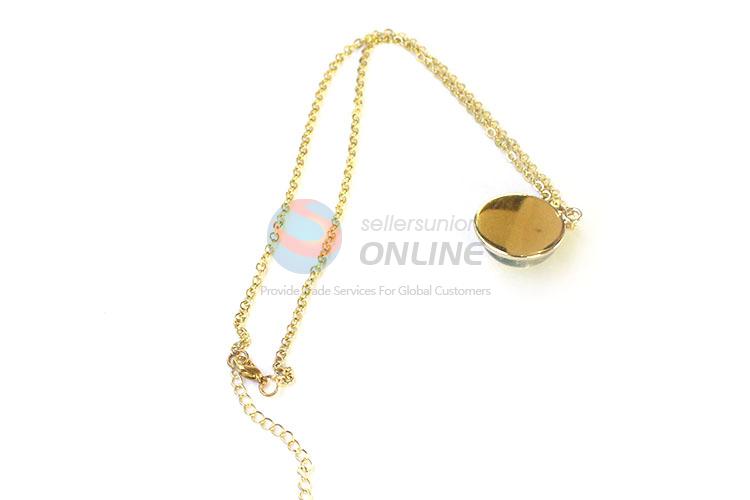 Fashion Moon Shape Real Flower Necklace Zinc Alloy Pendant