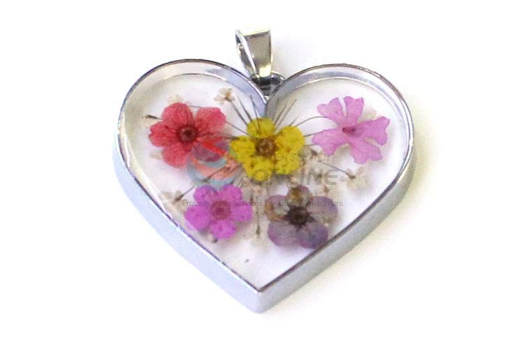 New Design Heart Shape Real Flower Pendant For Women