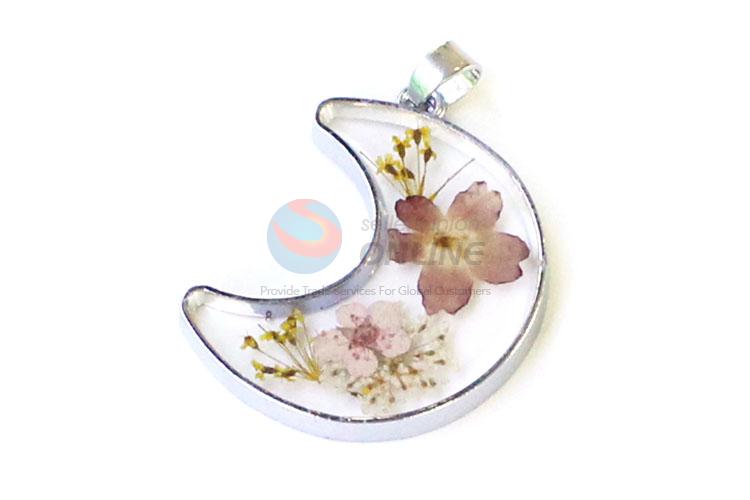 Wholesale Moon Shape Real Flower Pendant Fashion Pendant