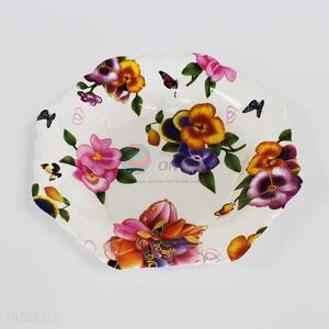 Plastic flower pattern fruit plate