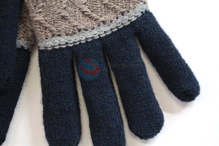 Cheap high quality warm knitted gloves for adults